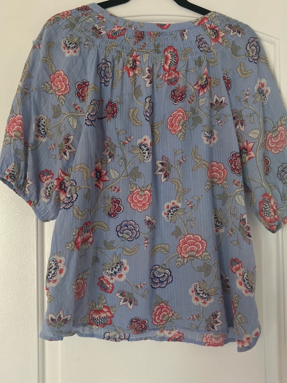 LOFT Blue Floral Henley Blouse - Picture 8 of 12